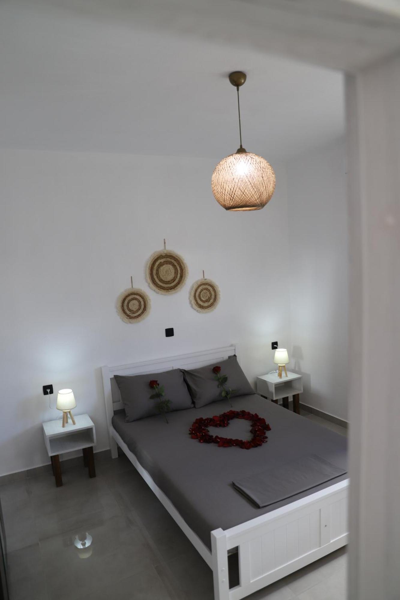 Calma Eco Houses Sunset View Emporio  Экстерьер фото